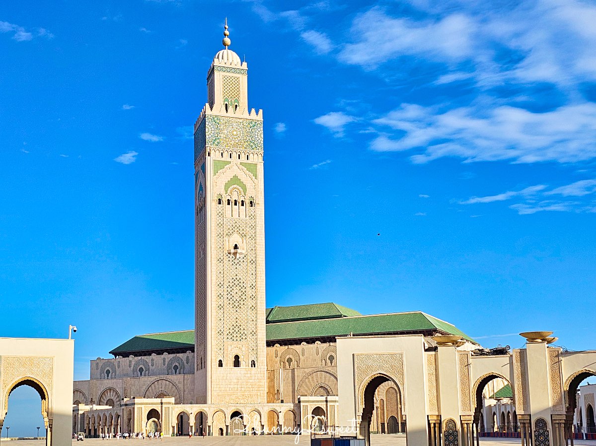 摩洛哥【哈桑二世清真寺 Hassan II Mosque】卡薩布蘭卡必訪壯麗海上清真寺 @兔兒毛毛姊妹花