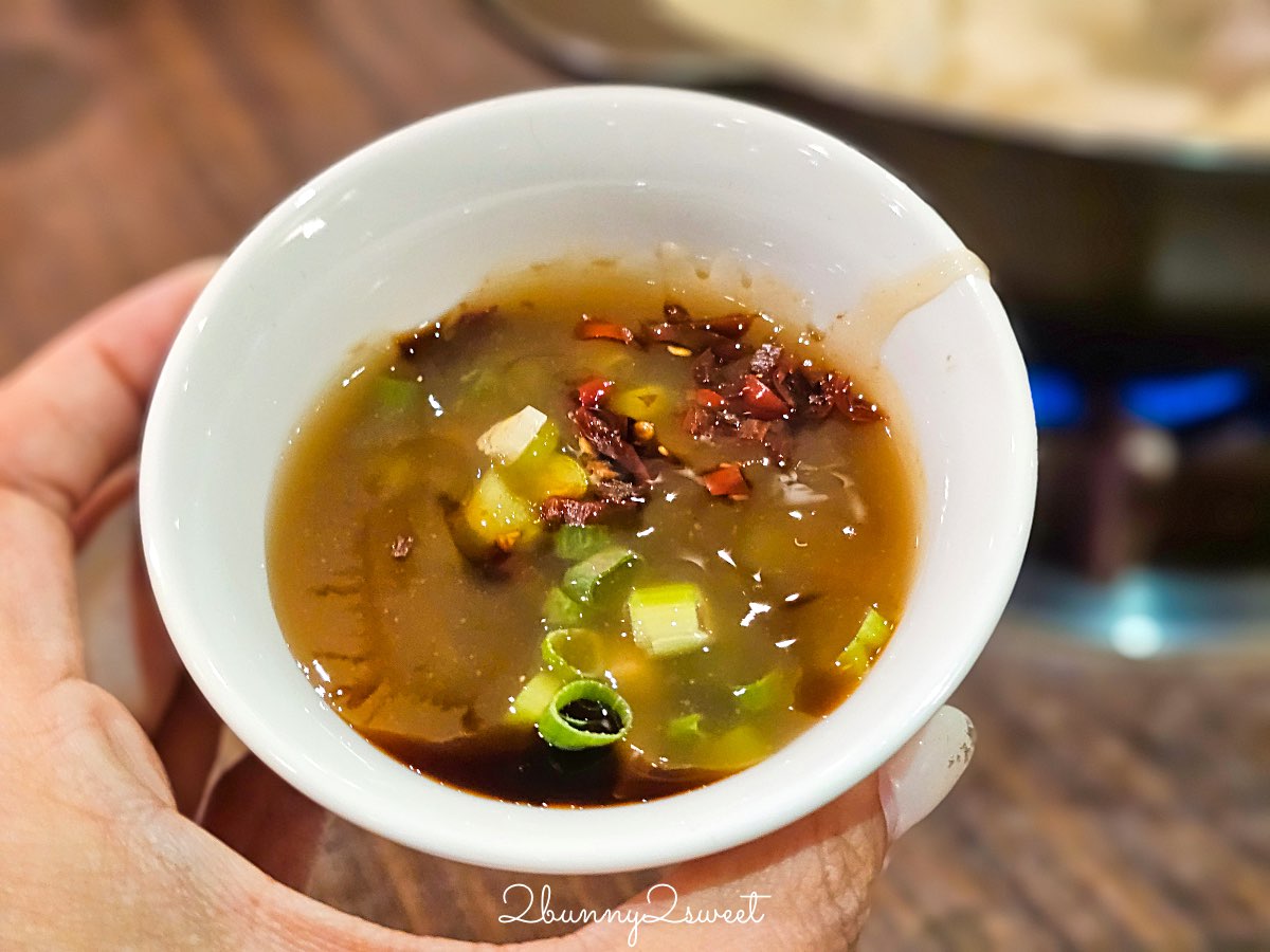 【牛鼎牛肉火鍋】台北民生社區也有台南產地直送溫體牛！清甜湯頭、厚切牛肉超鮮嫩 @兔兒毛毛姊妹花