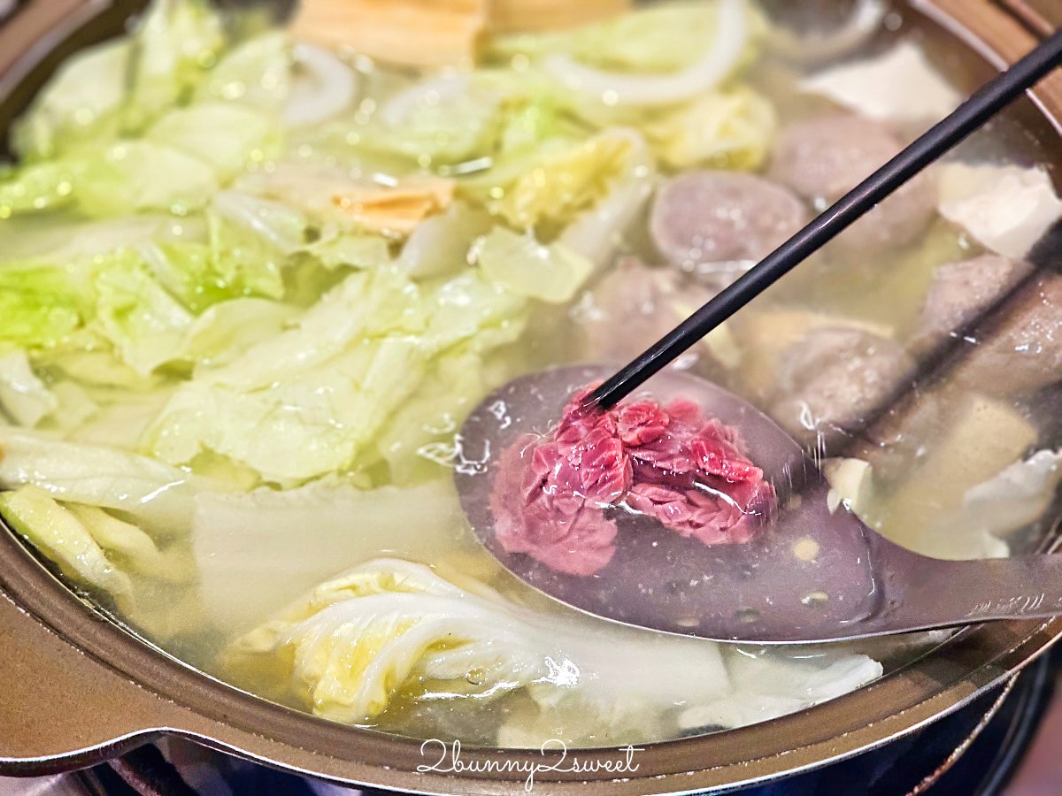 【牛鼎牛肉火鍋】台北民生社區也有台南產地直送溫體牛！清甜湯頭、厚切牛肉超鮮嫩 @兔兒毛毛姊妹花