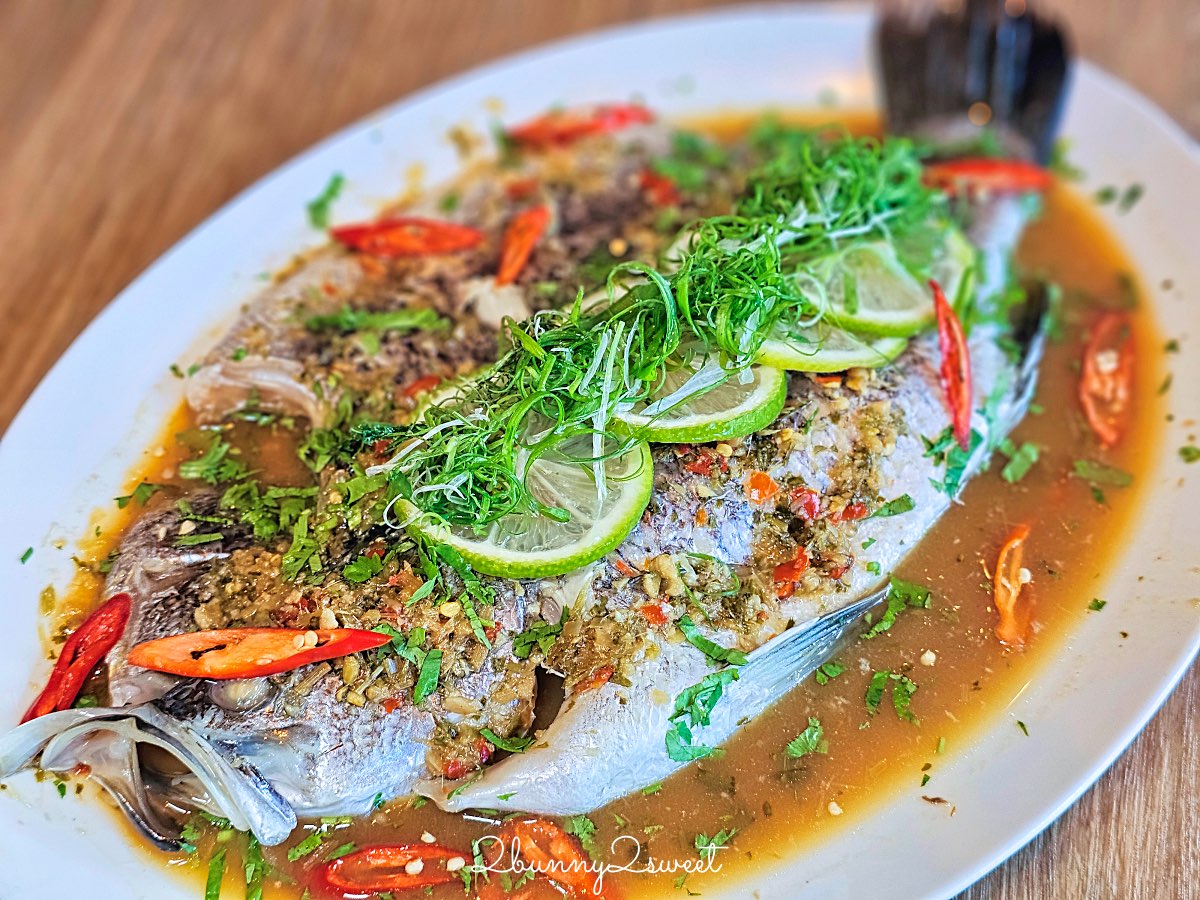 【ABV南洋餐酒館國館店】免出國吃正宗泰國菜配精釀啤酒，巨無霸火山排骨超霸氣 @兔兒毛毛姊妹花