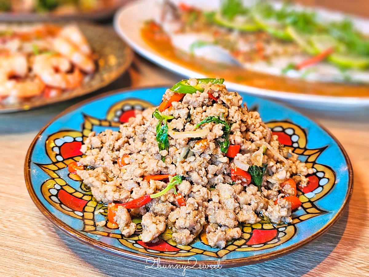 【ABV南洋餐酒館國館店】免出國吃正宗泰國菜配精釀啤酒，巨無霸火山排骨超霸氣 @兔兒毛毛姊妹花