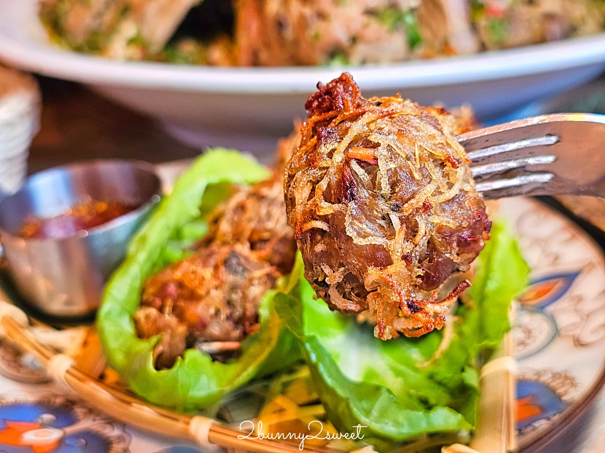 【ABV南洋餐酒館國館店】免出國吃正宗泰國菜配精釀啤酒，巨無霸火山排骨超霸氣 @兔兒毛毛姊妹花