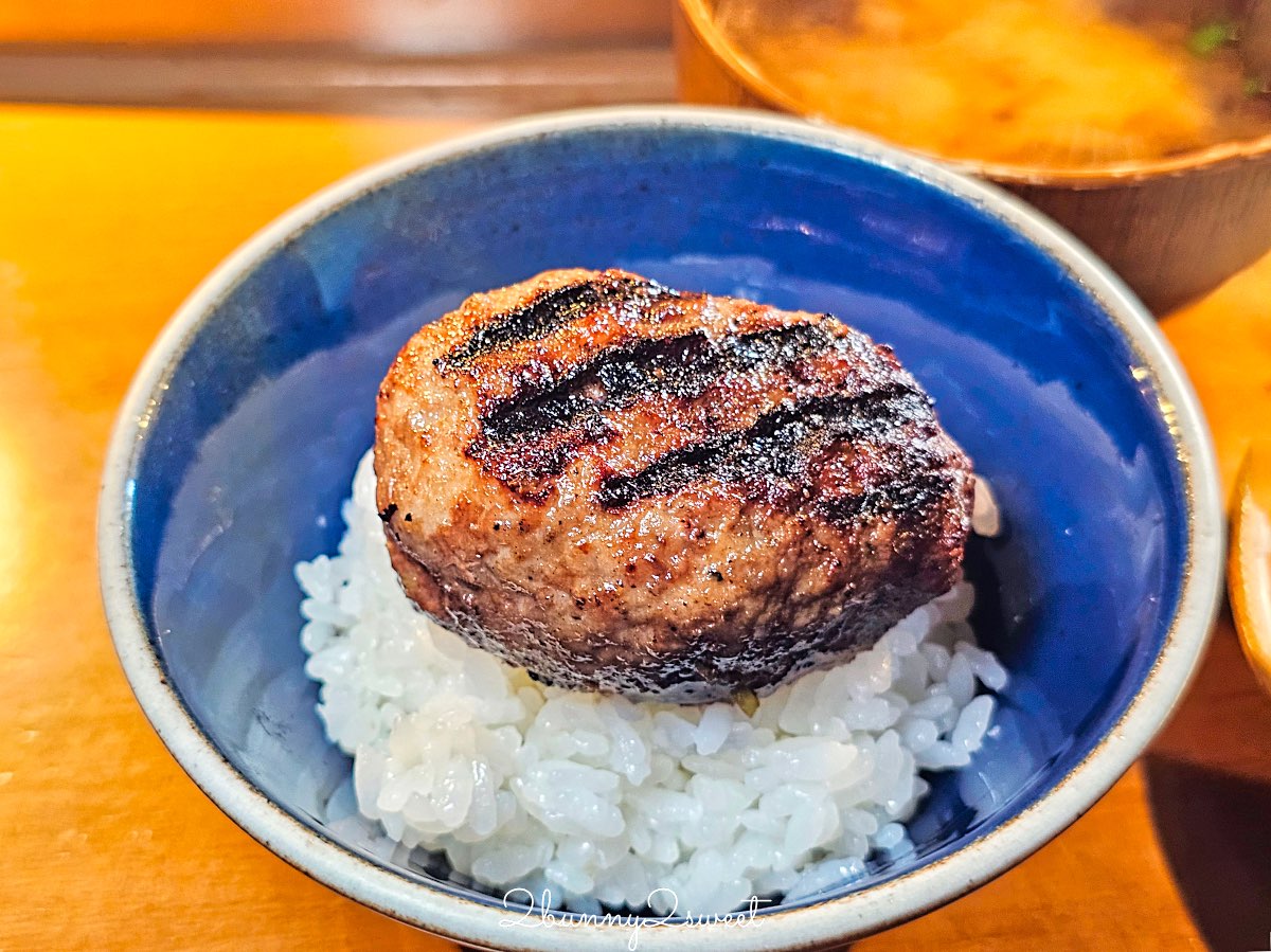 【挽肉と米 台北信義】完整攻略：訂位教學、環境亮點、三種吃法超詳細 @兔兒毛毛姊妹花
