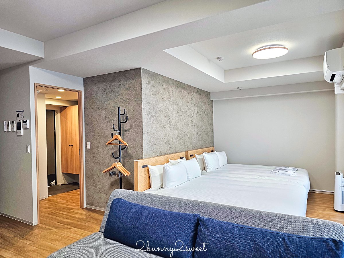 大阪全新開幕公寓式飯店【艾思利德酒店難波道頓堀東 ESLEAD HOTEL Namba Dotonbori East】大空間附廚房、洗衣機超便利！ @兔兒毛毛姊妹花