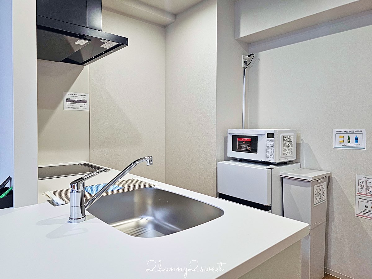 大阪全新開幕公寓式飯店【艾思利德酒店難波道頓堀東 ESLEAD HOTEL Namba Dotonbori East】大空間附廚房、洗衣機超便利！ @兔兒毛毛姊妹花