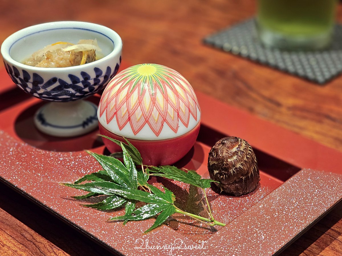 大阪美食【天婦羅天山】法善寺橫丁米其林等級天婦羅：現炸職人秀 × 嚴選旬味食材 × 二樓清酒吧 AWA 氛圍滿點！ @兔兒毛毛姊妹花