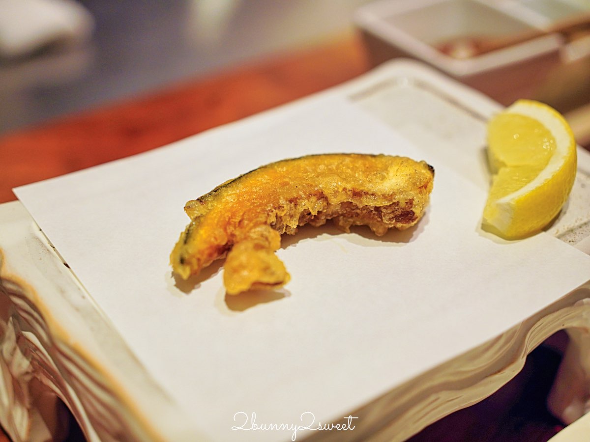 大阪美食【天婦羅天山】法善寺橫丁米其林等級天婦羅：現炸職人秀 × 嚴選旬味食材 × 二樓清酒吧 AWA 氛圍滿點！ @兔兒毛毛姊妹花