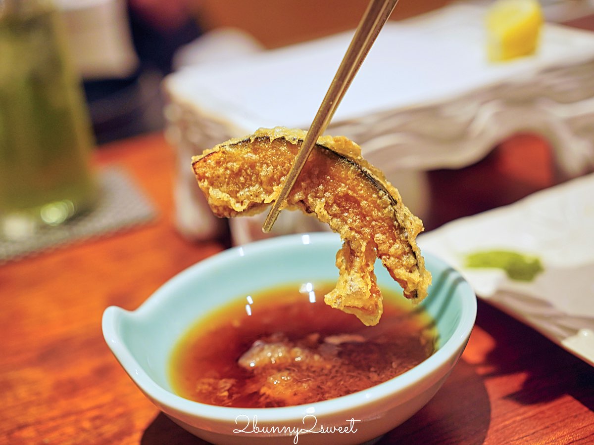 大阪美食【天婦羅天山】法善寺橫丁米其林等級天婦羅：現炸職人秀 × 嚴選旬味食材 × 二樓清酒吧 AWA 氛圍滿點！ @兔兒毛毛姊妹花