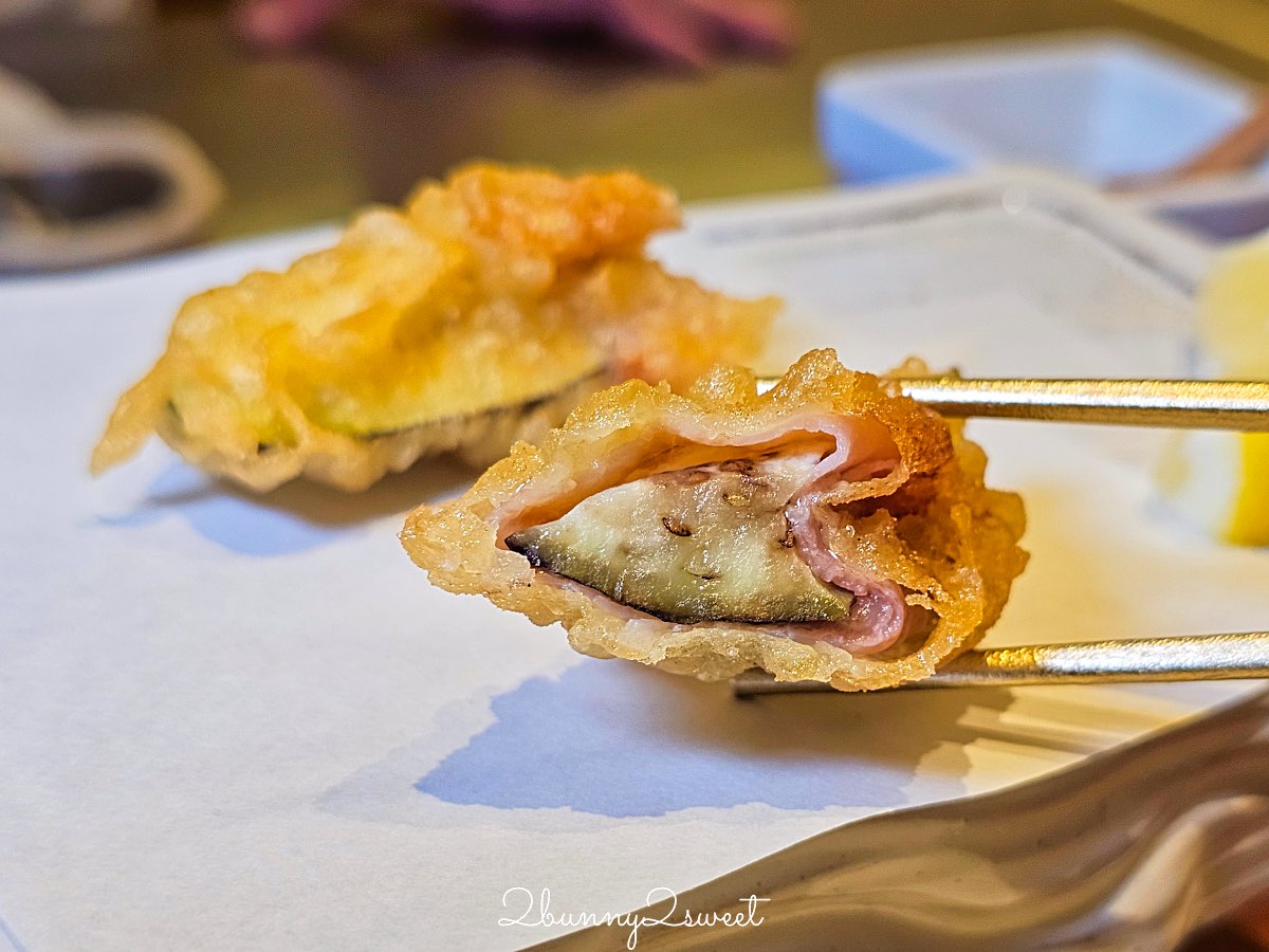 大阪美食【天婦羅天山】法善寺橫丁米其林等級天婦羅：現炸職人秀 × 嚴選旬味食材 × 二樓清酒吧 AWA 氛圍滿點！ @兔兒毛毛姊妹花