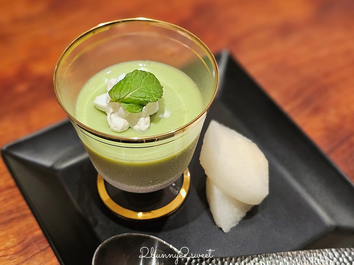 大阪美食【天婦羅天山】法善寺橫丁米其林等級天婦羅：現炸職人秀 × 嚴選旬味食材 × 二樓清酒吧 AWA 氛圍滿點！ @兔兒毛毛姊妹花