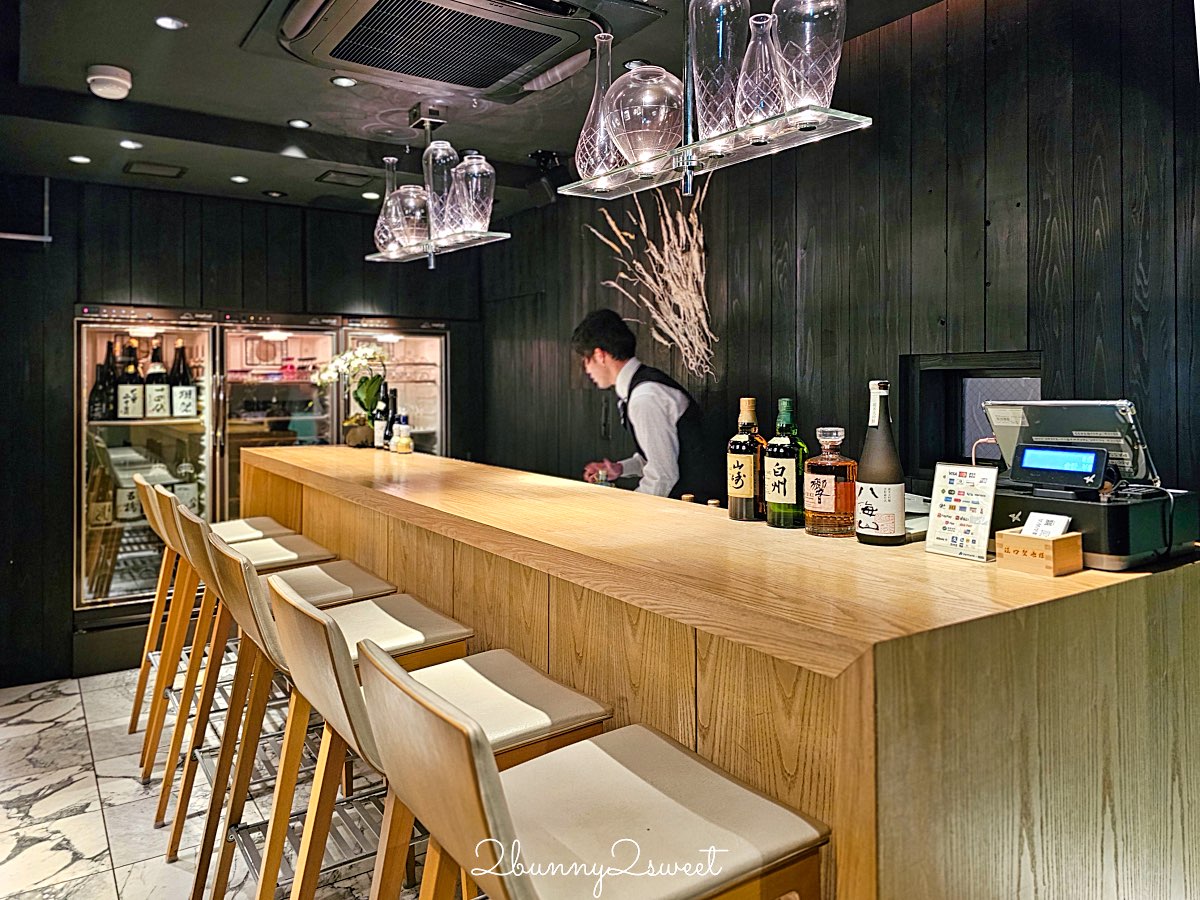 大阪美食【天婦羅天山】法善寺橫丁米其林等級天婦羅：現炸職人秀 × 嚴選旬味食材 × 二樓清酒吧 AWA 氛圍滿點！ @兔兒毛毛姊妹花