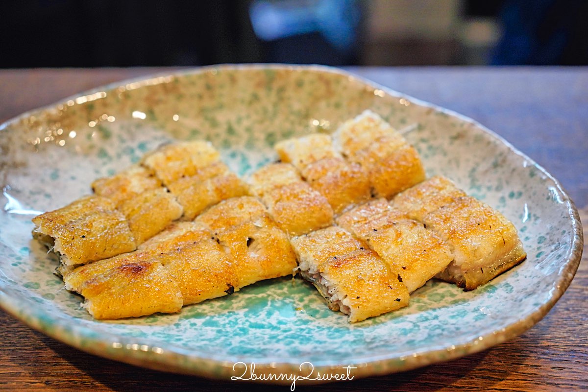 京都鰻魚飯【炭燒鰻 土井活鰻】伏見稻荷人氣炭火鰻魚名店！百年職人魂的炭香蒲燒鰻重 @兔兒毛毛姊妹花