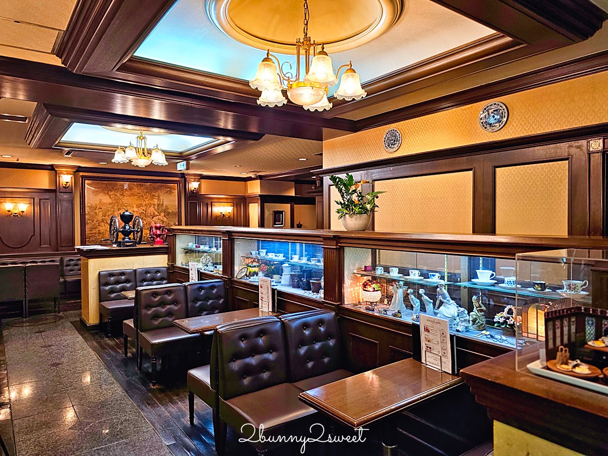 大阪美食【丸福珈琲店】昭和復古咖啡廳!香氣濃郁的深焙咖啡、厚蛋三明治與銅板鬆餅超經典 @兔兒毛毛姊妹花 大阪美食【丸福珈琲店】昭和復古咖啡廳!香氣濃郁的深焙咖啡、厚蛋三明治與銅板鬆餅超經典 @兔兒毛毛姊妹花