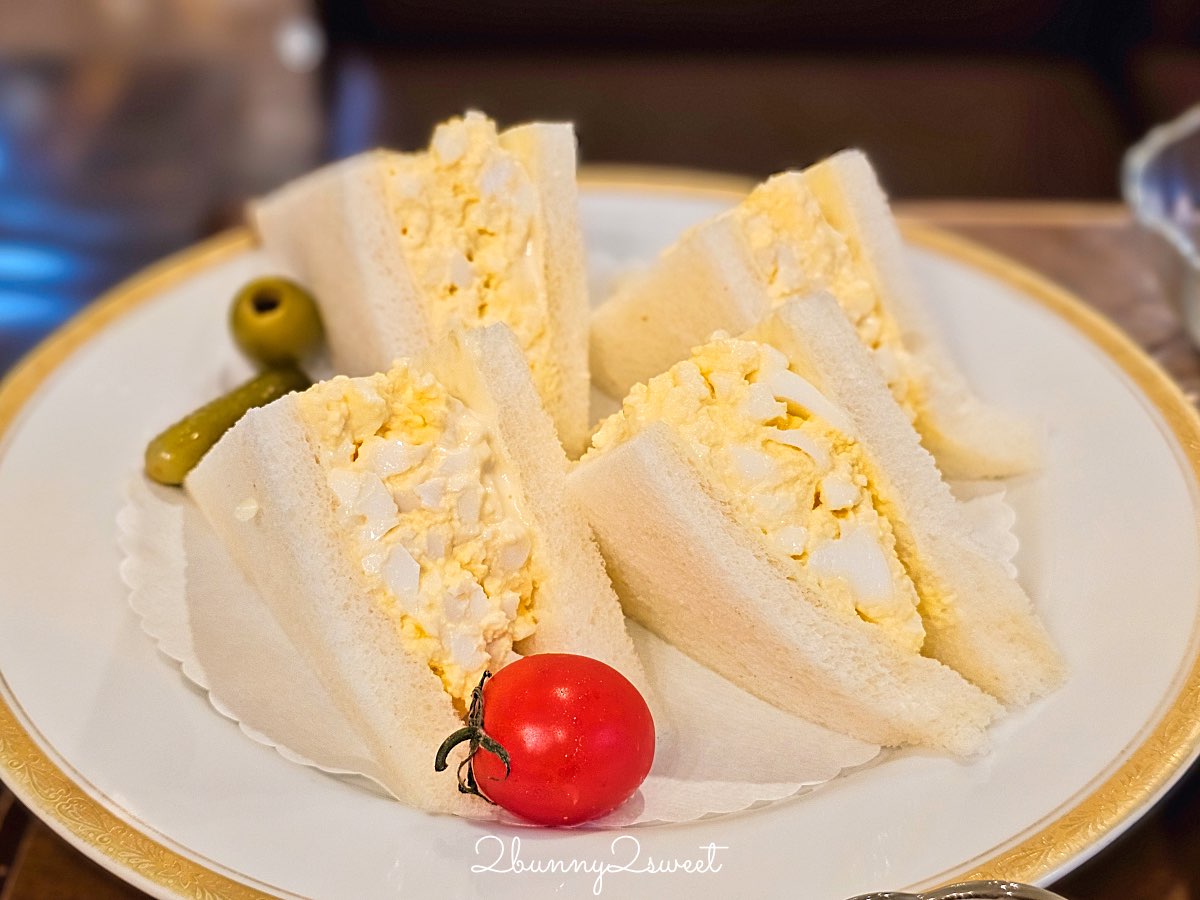 大阪美食【丸福珈琲店】昭和復古咖啡廳!香氣濃郁的深焙咖啡、厚蛋三明治與銅板鬆餅超經典 @兔兒毛毛姊妹花 大阪美食【丸福珈琲店】昭和復古咖啡廳!香氣濃郁的深焙咖啡、厚蛋三明治與銅板鬆餅超經典 @兔兒毛毛姊妹花