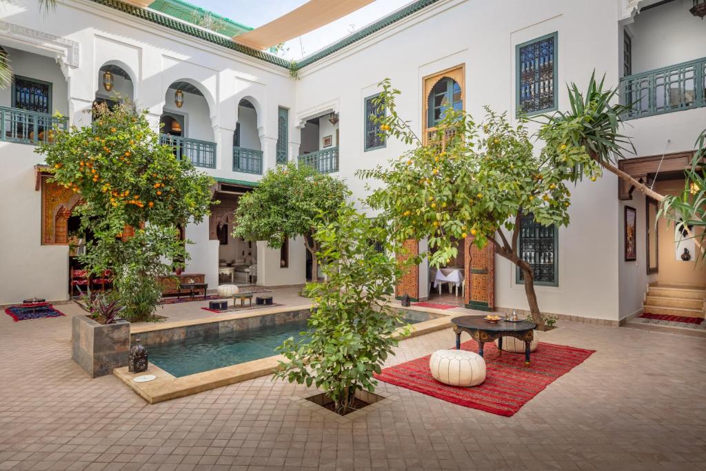 摩洛哥【Riad Les Remparts de La Kasbah】馬拉喀什老城區絕美花園傳統庭院旅館開箱 @兔兒毛毛姊妹花