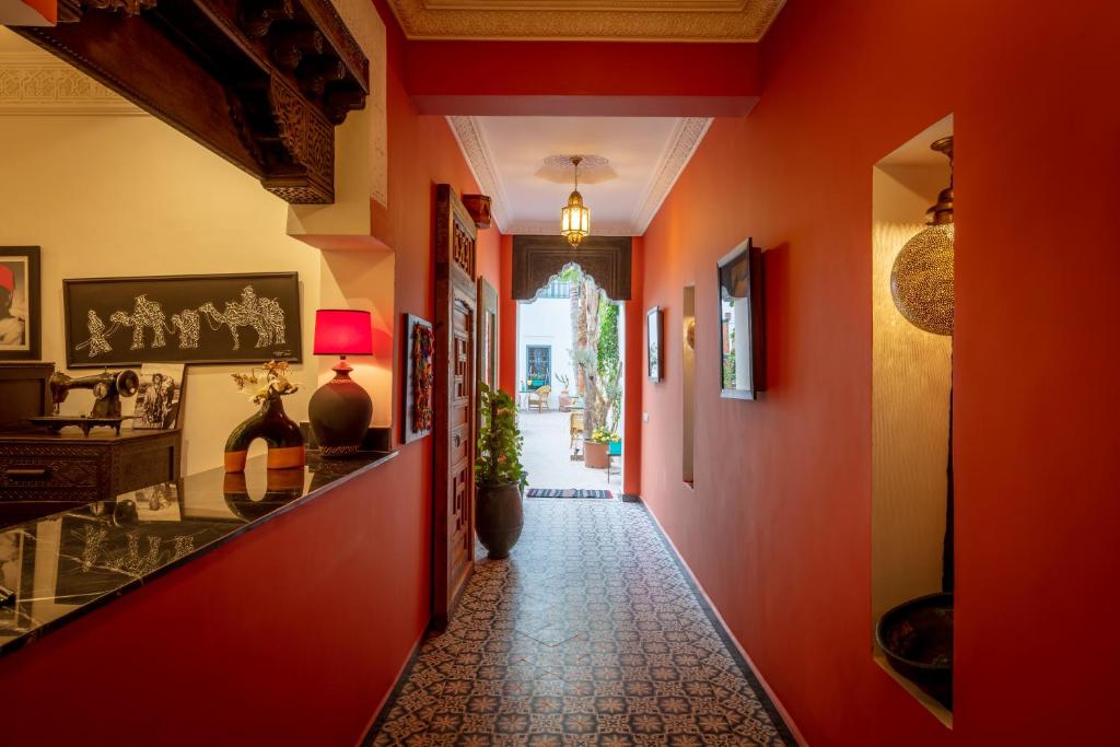摩洛哥【Riad Les Remparts de La Kasbah】馬拉喀什老城區絕美花園傳統庭院旅館開箱 @兔兒毛毛姊妹花