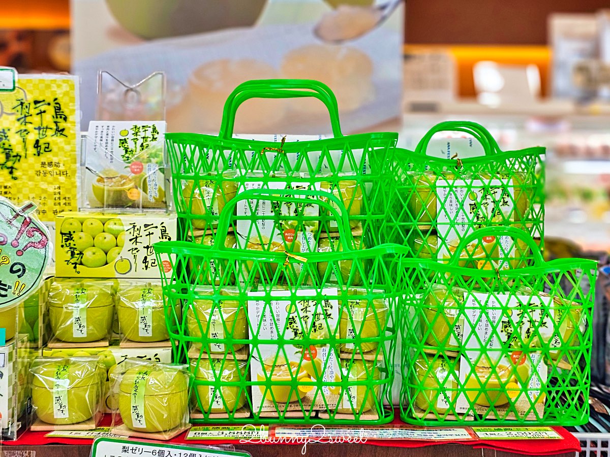 【鳥取伴手禮 Top10 必買推薦】白玫瑰牛乳、鬼太郎、砂丘咖啡、白兔饅頭、柯南限定一次買齊 @兔兒毛毛姊妹花 【鳥取伴手禮 Top10 必買推薦】白玫瑰牛乳、鬼太郎、砂丘咖啡、白兔饅頭、柯南限定一次買齊 @兔兒毛毛姊妹花