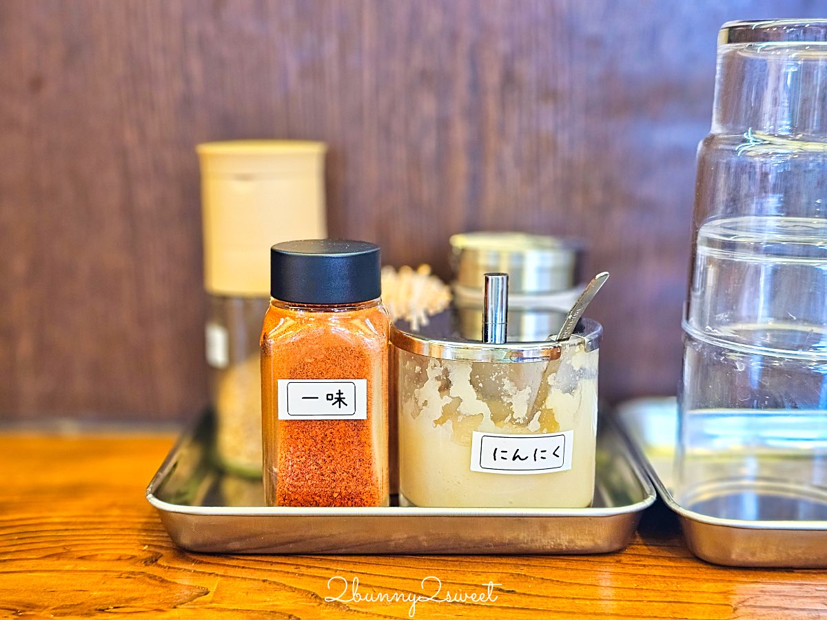 【Niku Gottsuo Ramen】鳥取米子牛骨拉麵名店：必吃濃郁湯頭，肉量爆棚的超滿足系拉麵！ @兔兒毛毛姊妹花