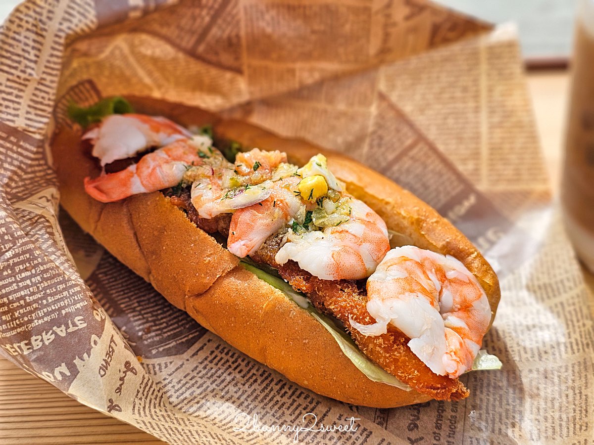 【Takahama Café 高濱咖啡】隈研吾操刀木質系咖啡館！面對鳥取砂丘絕美露台太好拍 @兔兒毛毛姊妹花