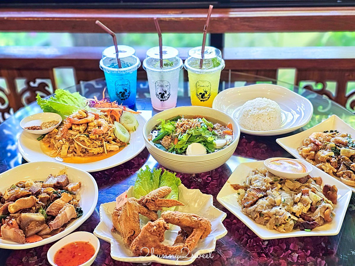 【Lalitta Café】泰北清萊超浮誇仙境咖啡廳！瀑布、雲霧、紙傘步道超好拍 @兔兒毛毛姊妹花