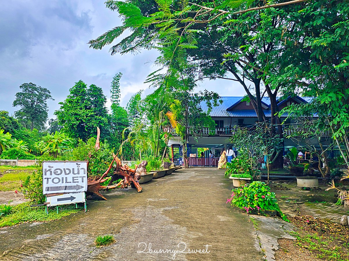 【清萊一日遊】白廟、藍廟、黑屋、長頸族園區一次玩！經典六大景點、交通、路線全整理 @兔兒毛毛姊妹花