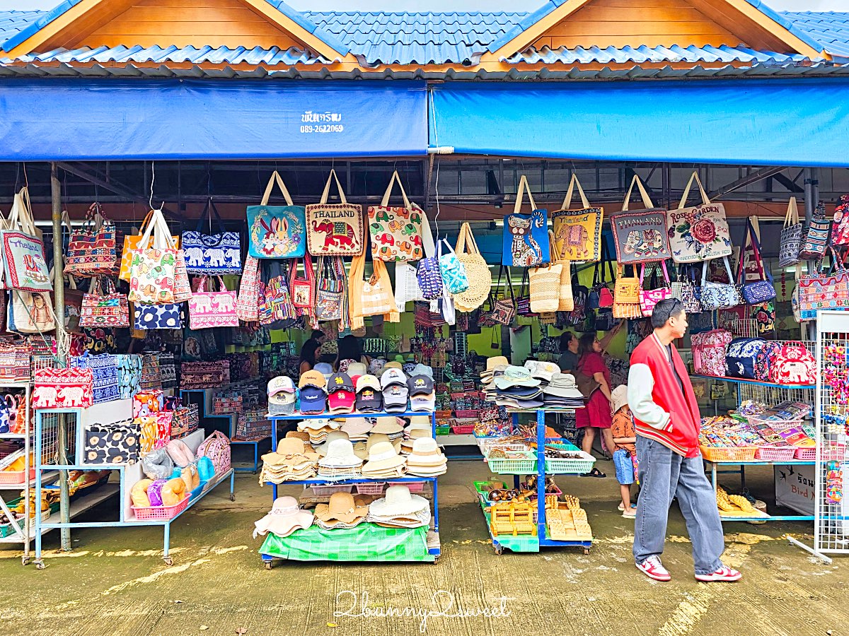 【清萊一日遊】白廟、藍廟、黑屋、長頸族園區一次玩！經典六大景點、交通、路線全整理 @兔兒毛毛姊妹花