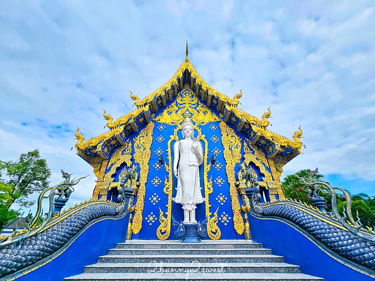 【清萊一日遊】白廟、藍廟、黑屋、長頸族園區一次玩！經典六大景點、交通、路線全整理 @兔兒毛毛姊妹花