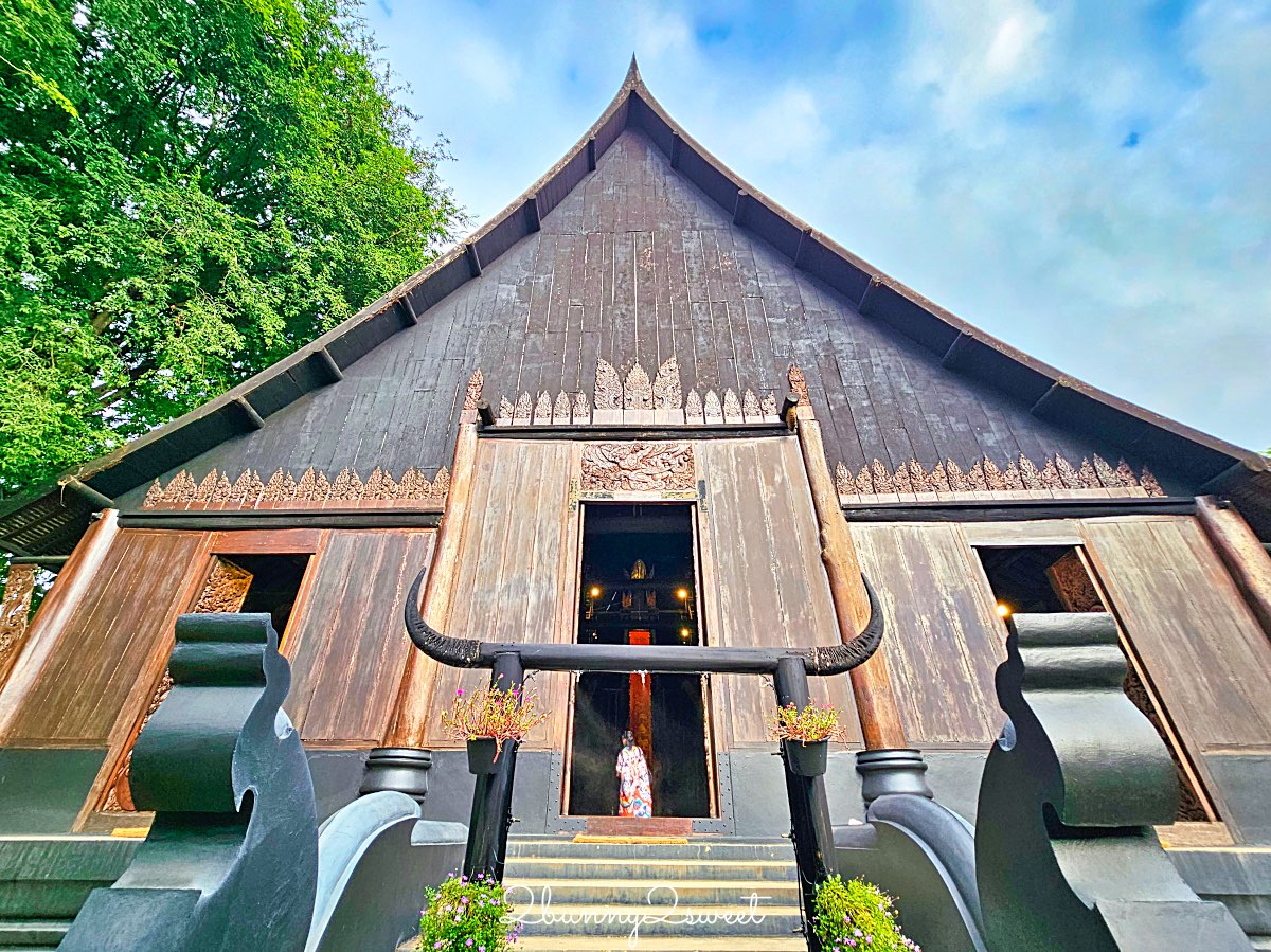 【清萊一日遊】白廟、藍廟、黑屋、長頸族園區一次玩！經典六大景點、交通、路線全整理 @兔兒毛毛姊妹花