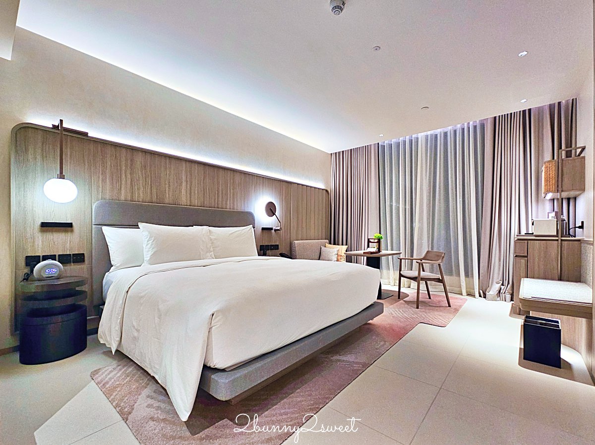 曼谷【KROMO Bangkok Curio Collection by Hilton】粉紅夢幻設計、絕美空中泳池、文青系早餐超驚艷! @兔兒毛毛姊妹花 曼谷【KROMO Bangkok Curio Collection by Hilton】粉紅夢幻設計、絕美空中泳池、文青系早餐超驚艷! @兔兒毛毛姊妹花