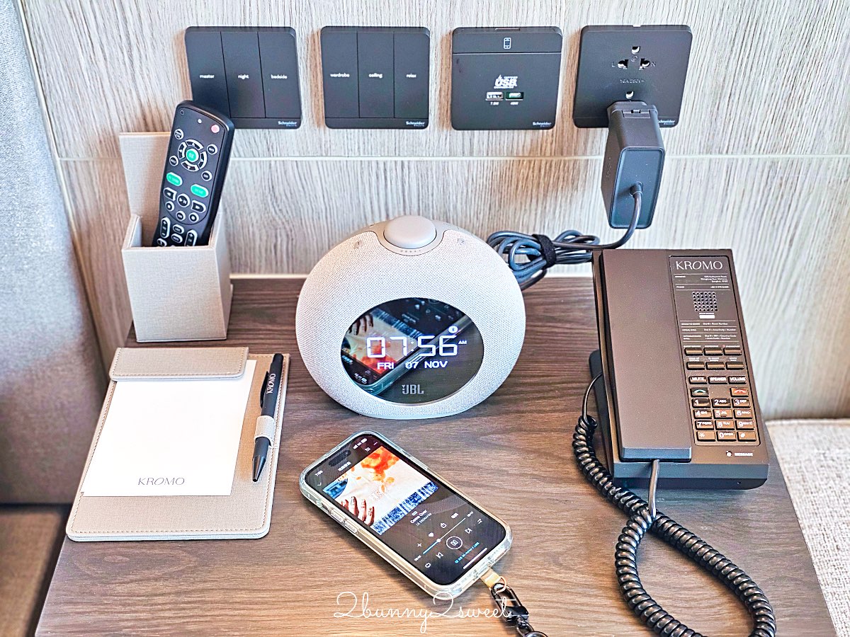 曼谷【KROMO Bangkok Curio Collection by Hilton】粉紅夢幻設計、絕美空中泳池、文青系早餐超驚艷! @兔兒毛毛姊妹花 曼谷【KROMO Bangkok Curio Collection by Hilton】粉紅夢幻設計、絕美空中泳池、文青系早餐超驚艷! @兔兒毛毛姊妹花