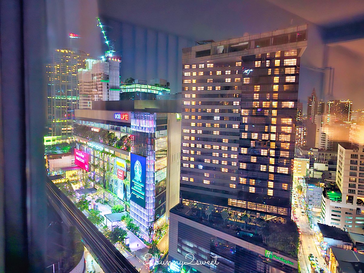 曼谷【KROMO Bangkok Curio Collection by Hilton】粉紅夢幻設計、絕美空中泳池、文青系早餐超驚艷! @兔兒毛毛姊妹花 曼谷【KROMO Bangkok Curio Collection by Hilton】粉紅夢幻設計、絕美空中泳池、文青系早餐超驚艷! @兔兒毛毛姊妹花