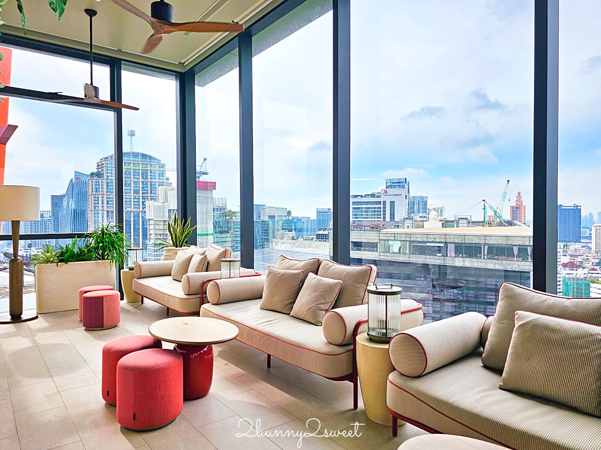 曼谷【KROMO Bangkok Curio Collection by Hilton】粉紅夢幻設計、絕美空中泳池、文青系早餐超驚艷! @兔兒毛毛姊妹花 曼谷【KROMO Bangkok Curio Collection by Hilton】粉紅夢幻設計、絕美空中泳池、文青系早餐超驚艷! @兔兒毛毛姊妹花