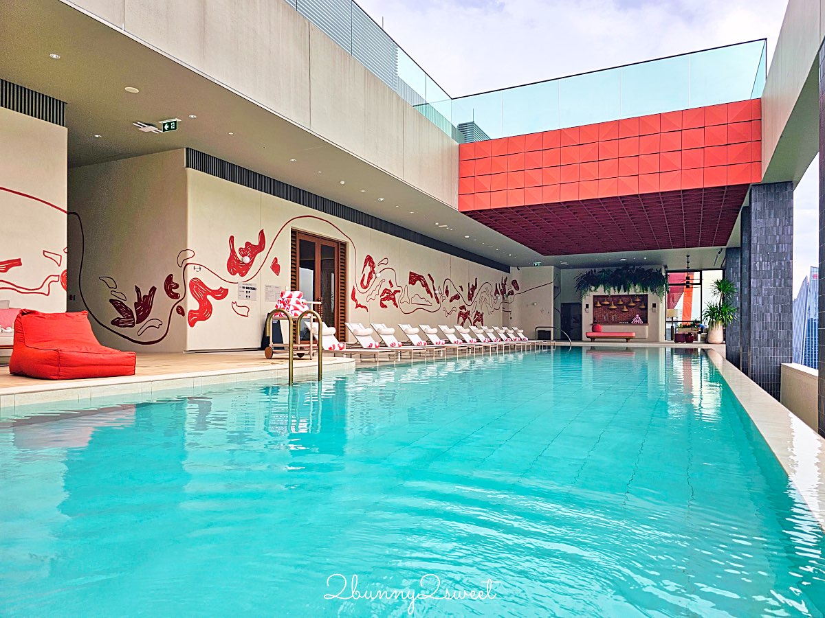 曼谷【KROMO Bangkok Curio Collection by Hilton】粉紅夢幻設計、絕美空中泳池、文青系早餐超驚艷! @兔兒毛毛姊妹花 曼谷【KROMO Bangkok Curio Collection by Hilton】粉紅夢幻設計、絕美空中泳池、文青系早餐超驚艷! @兔兒毛毛姊妹花