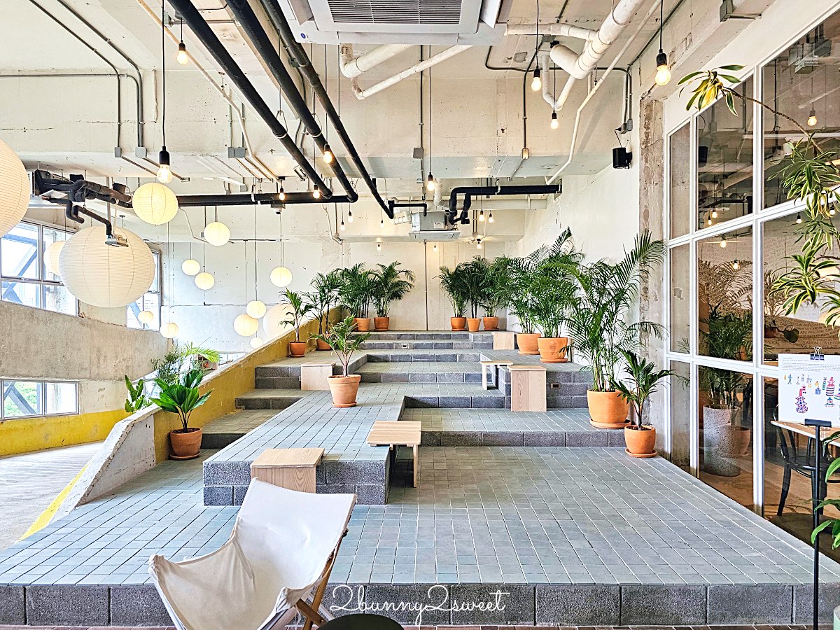 曼谷設計迷必訪【FRIEND FRIEND】Emporium停車場改建，以綠意與光打造的生活美學空間 @兔兒毛毛姊妹花