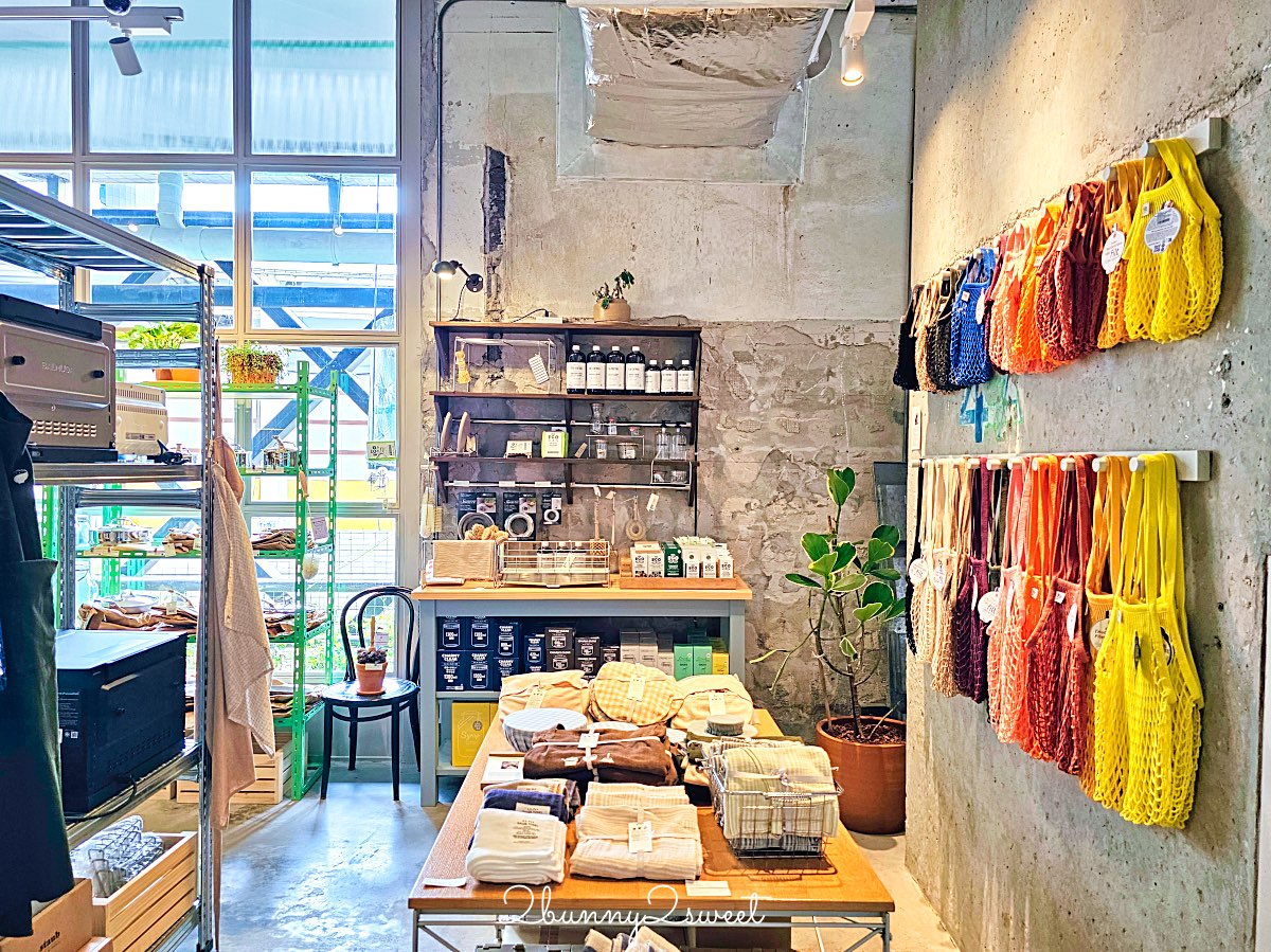 曼谷設計迷必訪【FRIEND FRIEND】Emporium停車場改建，以綠意與光打造的生活美學空間 @兔兒毛毛姊妹花