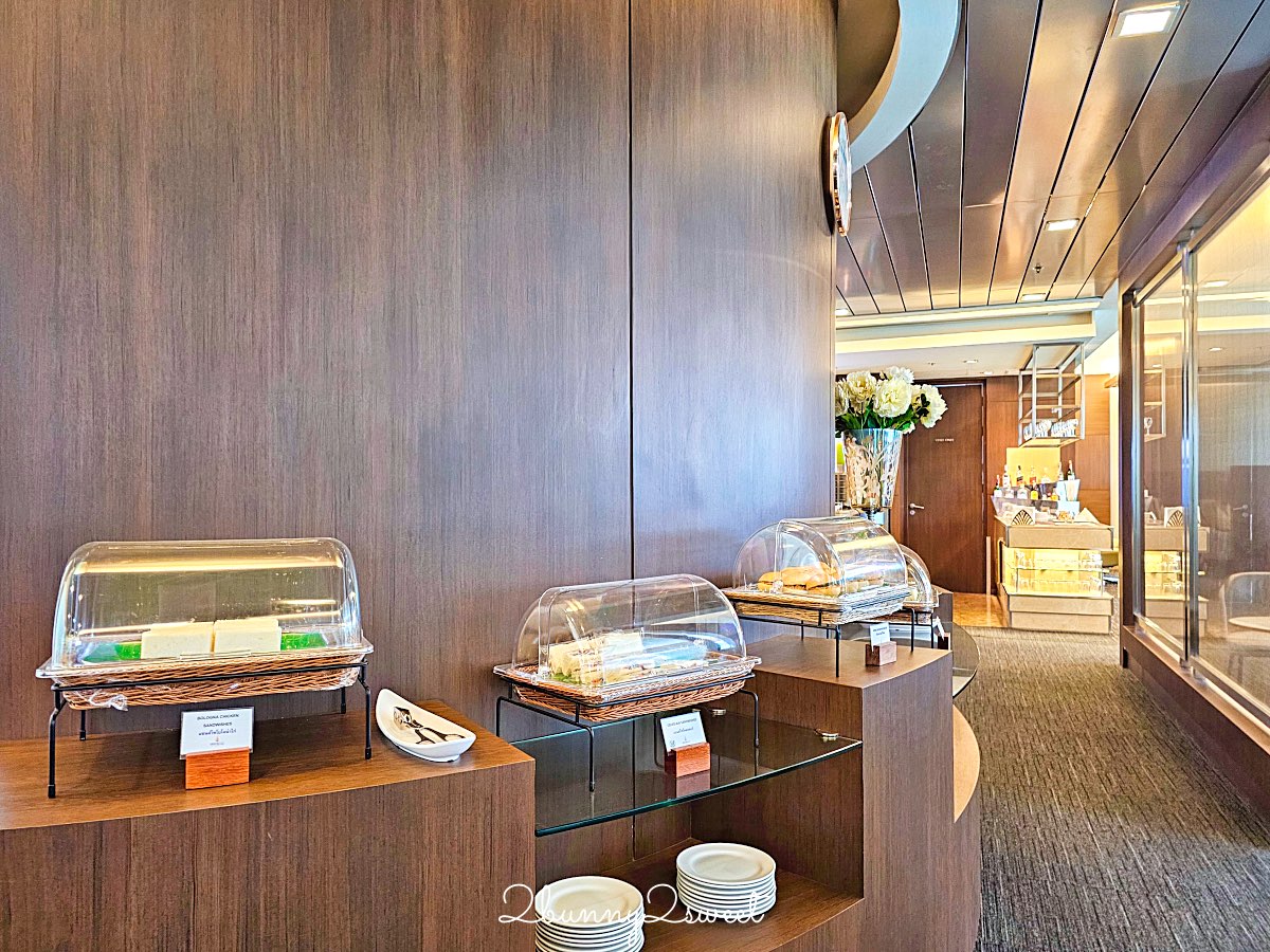 曼谷BKK機場JCB卡免費貴賓室【Miracle First Class Lounge】環境餐點實拍+使用條件一次看懂 @兔兒毛毛姊妹花 曼谷BKK機場JCB卡免費貴賓室【Miracle First Class Lounge】環境餐點實拍+使用條件一次看懂 @兔兒毛毛姊妹花