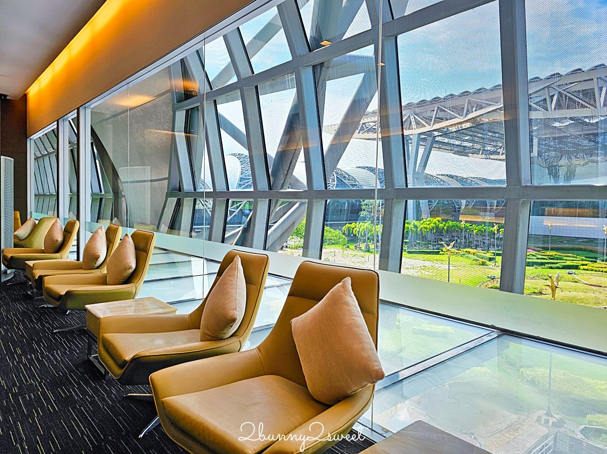 曼谷BKK機場JCB卡免費貴賓室【Miracle First Class Lounge】環境餐點實拍+使用條件一次看懂 @兔兒毛毛姊妹花 曼谷BKK機場JCB卡免費貴賓室【Miracle First Class Lounge】環境餐點實拍+使用條件一次看懂 @兔兒毛毛姊妹花