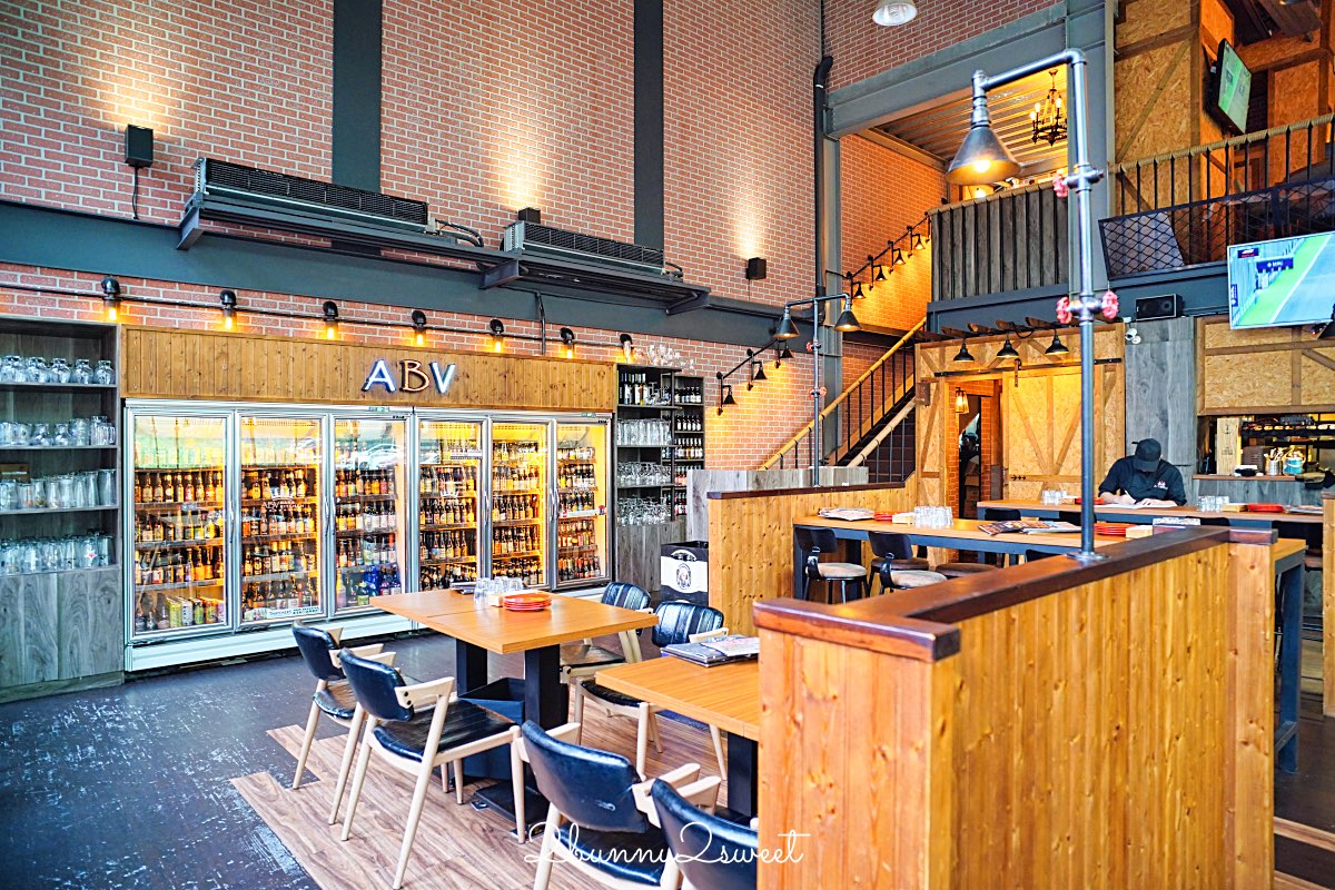 【ABV地中海餐酒館 林口文三店】三井Outlet旁不限時餐酒館！地中海早午餐、精釀啤酒、異國料理、包場＆周邊商品全攻略 @兔兒毛毛姊妹花