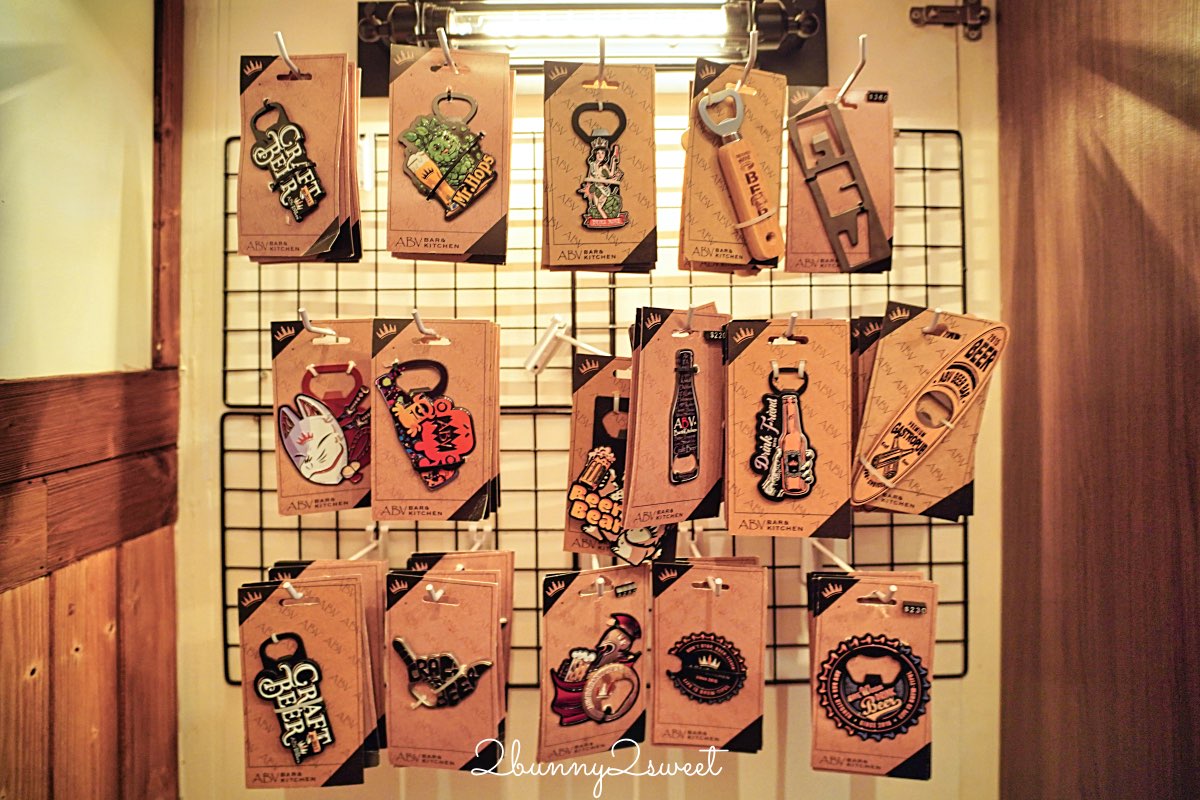 【ABV日式居酒館林口長庚店】林口長庚聚餐必吃居酒屋，稻草燒刺身 × 精釀啤酒300款！ @兔兒毛毛姊妹花