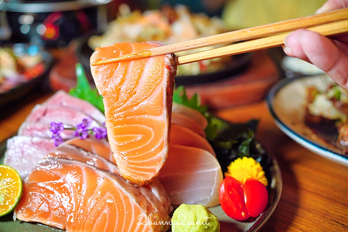 【ABV日式居酒館林口長庚店】林口長庚聚餐必吃居酒屋，稻草燒刺身 × 精釀啤酒300款！ @兔兒毛毛姊妹花