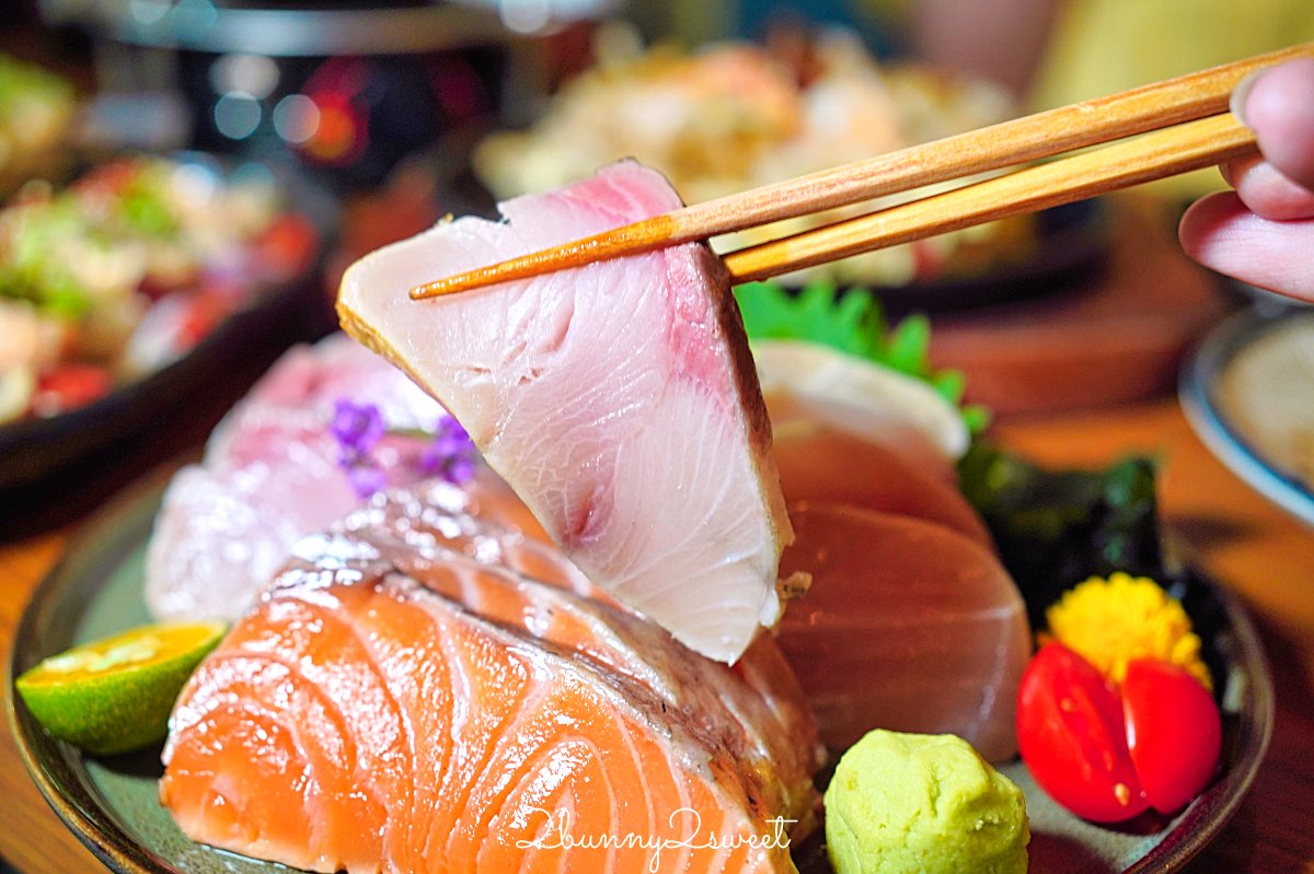 【ABV日式居酒館林口長庚店】林口長庚聚餐必吃居酒屋，稻草燒刺身 × 精釀啤酒300款！ @兔兒毛毛姊妹花