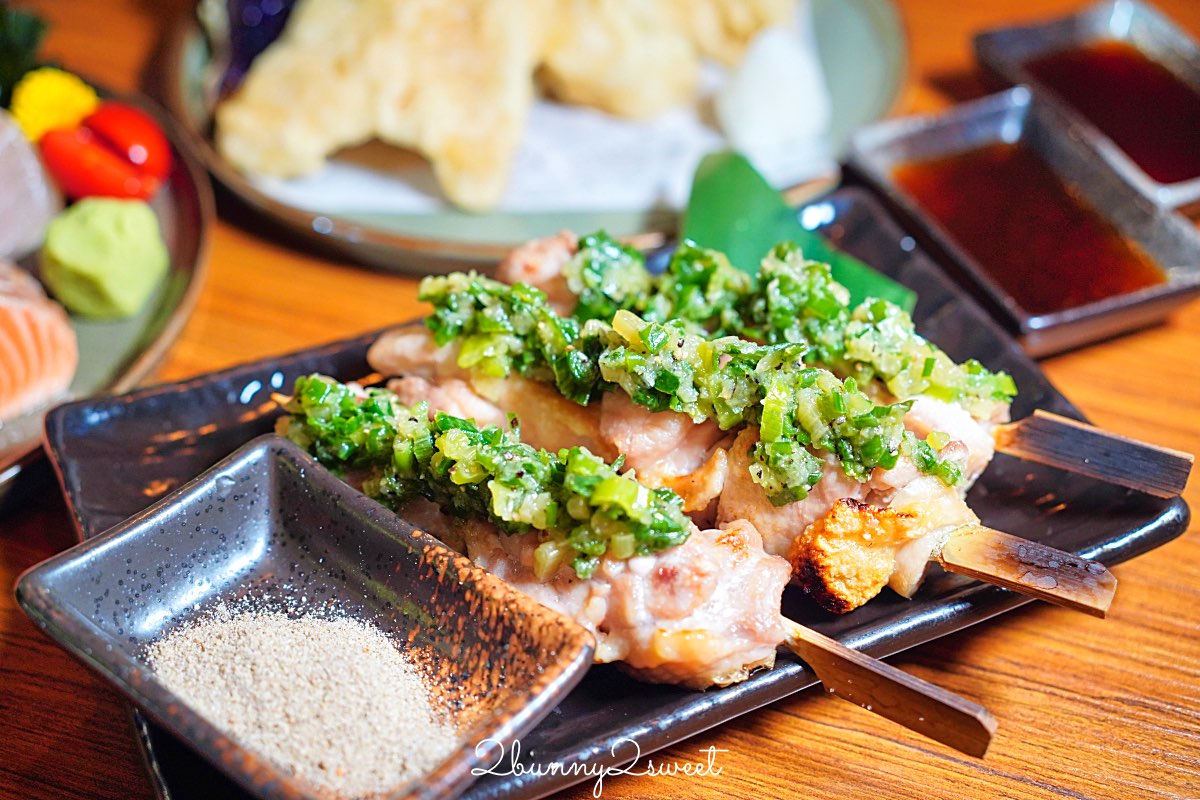 【ABV日式居酒館林口長庚店】林口長庚聚餐必吃居酒屋，稻草燒刺身 × 精釀啤酒300款！ @兔兒毛毛姊妹花