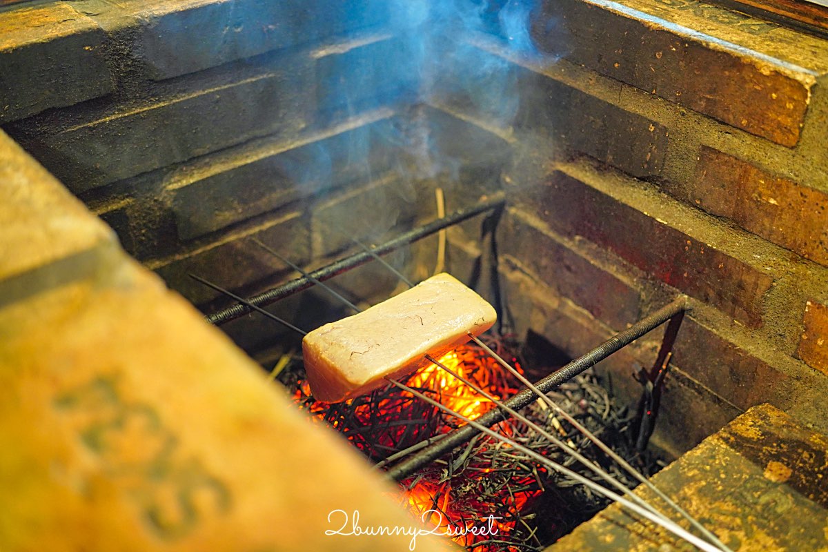 【ABV日式居酒館林口長庚店】林口長庚聚餐必吃居酒屋，稻草燒刺身 × 精釀啤酒300款！ @兔兒毛毛姊妹花