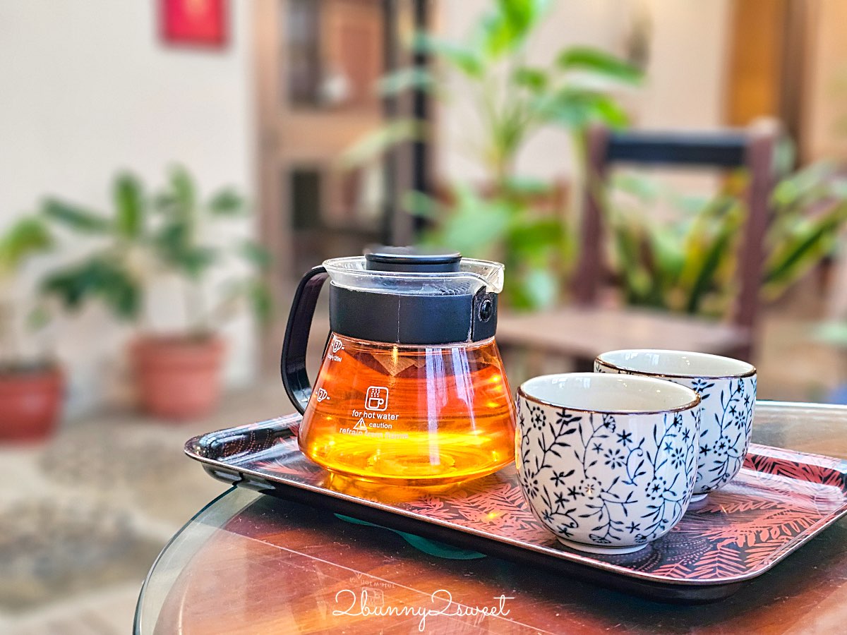 【小坂溫泉】金山萬里山城擁有自家溫泉井的老宅湯屋，85°C 天然乳白溫泉好療癒 @兔兒毛毛姊妹花