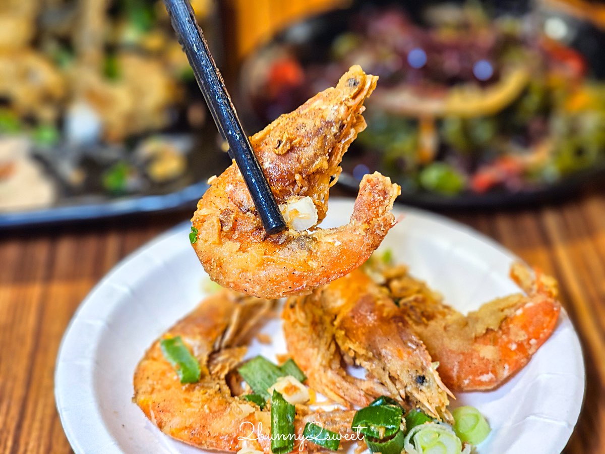 【金山大碗螃蟹】金山老街必吃海鮮大碗料理！澎湃海味、現煮熱騰騰｜金山美食推薦 @兔兒毛毛姊妹花