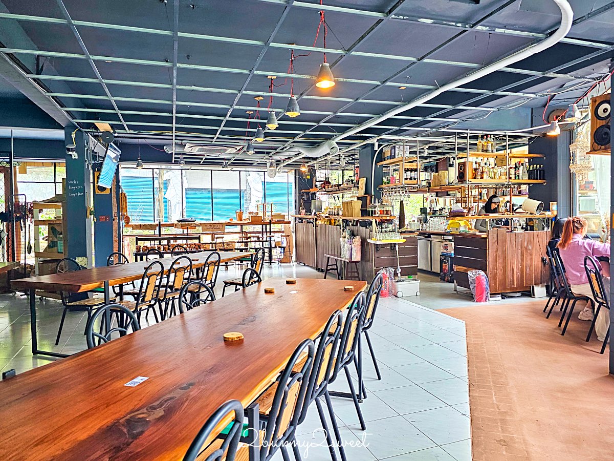 【烏來瀑布咖啡廳 TONYX】坐擁瀑布第一排的老宅文青風玻璃屋秘境！ @兔兒毛毛姊妹花