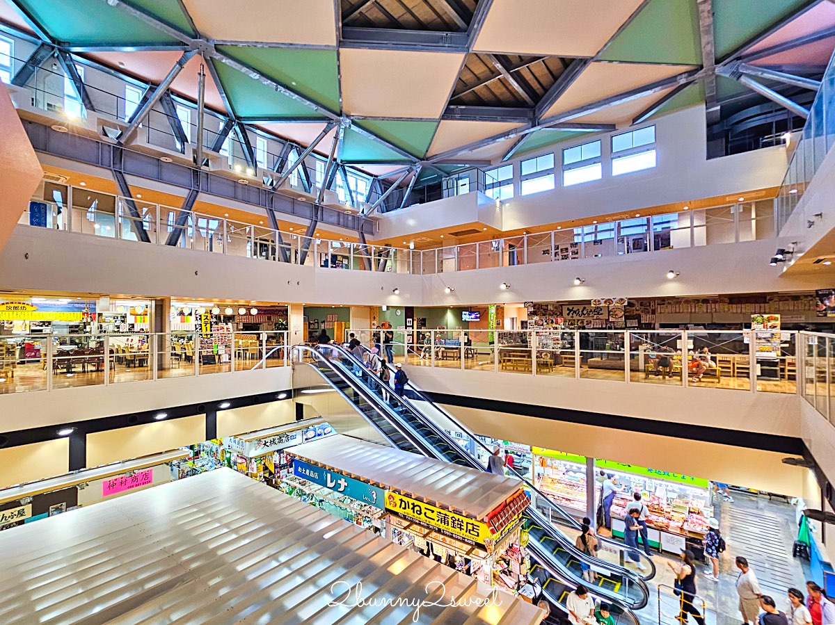 第一牧志公設市場｜沖繩「那霸的廚房」完整攻略：必吃海鮮、代客料理費用、交通指南 @兔兒毛毛姊妹花