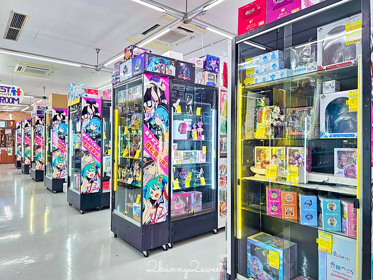 【沖繩購物攻略】漫畫倉庫浦添店：動漫公仔、電玩、二手精品挖寶聖地！退稅流程與實逛心得 @兔兒毛毛姊妹花