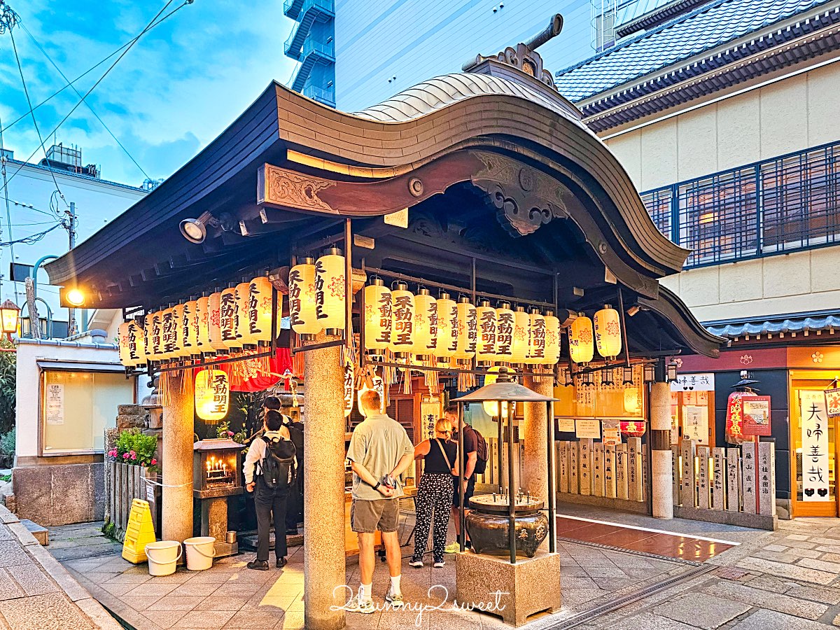 【2026大阪道頓堀攻略】必吃 40 年章魚燒、法善寺職人天婦羅與難波高 CP 值住宿懶人包 @兔兒毛毛姊妹花