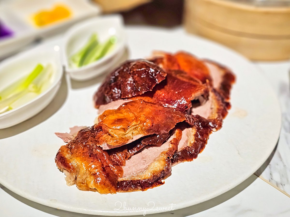 鴨覓烤鴨餐廳大直美麗華店｜一鴨多吃、精緻港點與熱炒，家庭聚餐新選擇 (附菜單價格) @兔兒毛毛姊妹花